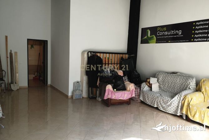 Business Property in Sale 1+1 in Tirana - 112,000 Euro