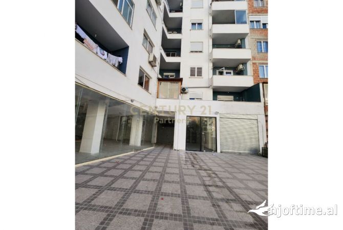 Business Property in Sale 1+1 in Tirana - 66,130 Euro