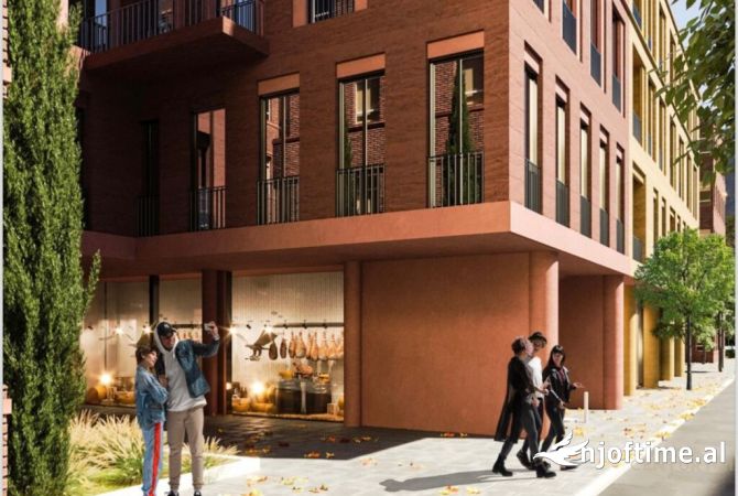 Ambiente Commerciale in Vendita 1+1 a Tirana - 418,600 Euro