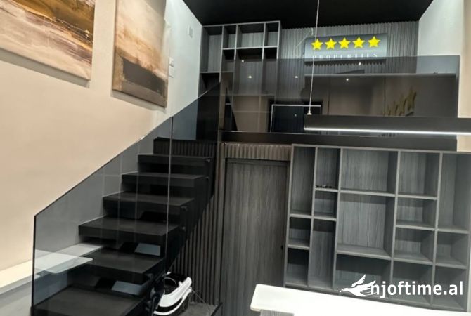 Ambiente Commerciale in Affitto 1+1 a Tirana - 800 Euro