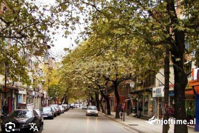 Ambiente Commerciale in Affitto 1+1 a Tirana - 5,000 Euro