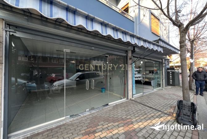 Ambient komercial Open Space në katin 0 1,000 € /Muaj