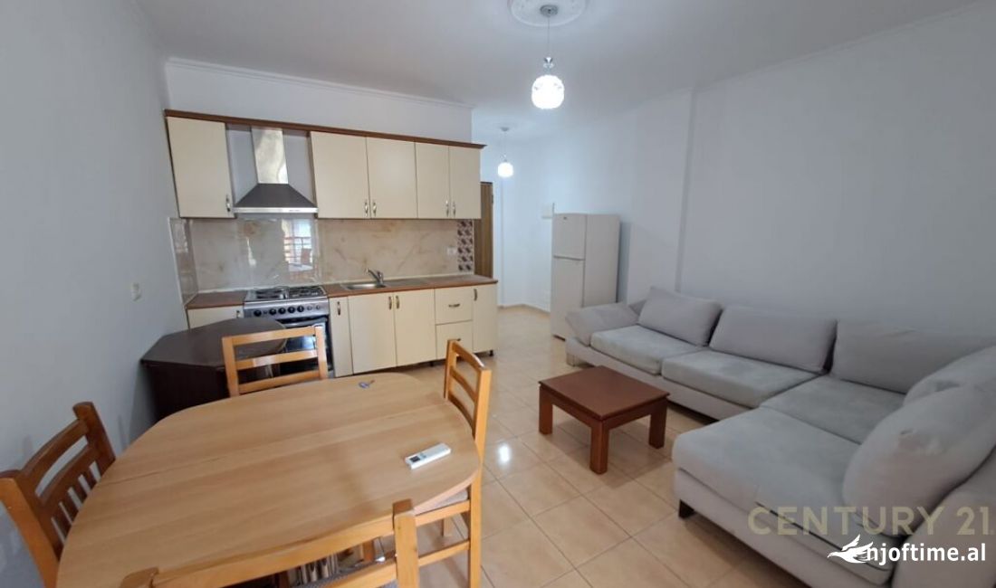 Shtepi ne shitje Apartament ne Durres, 1+1, Mobilimi E mobiluar, Pagesa 150,000  Euro.