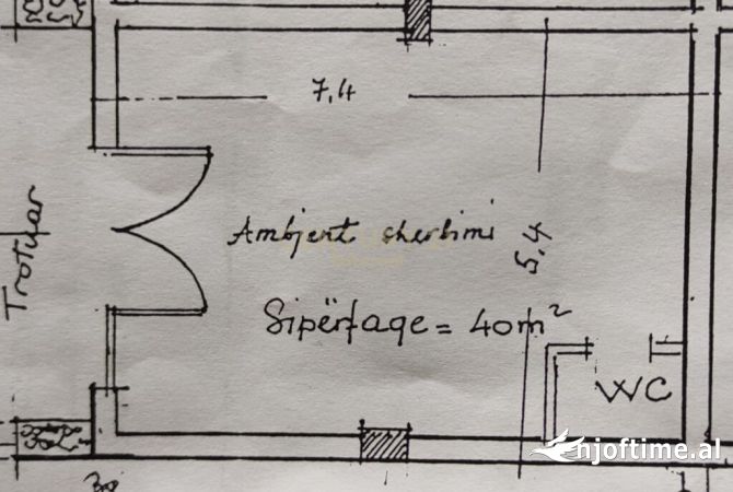 Business Property in Sale 1+1 in Tirana - 60,000 Euro