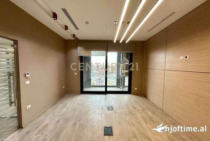 Ambient biznesi ne shitje 1+1 ne Tirane - 499,000 Euro