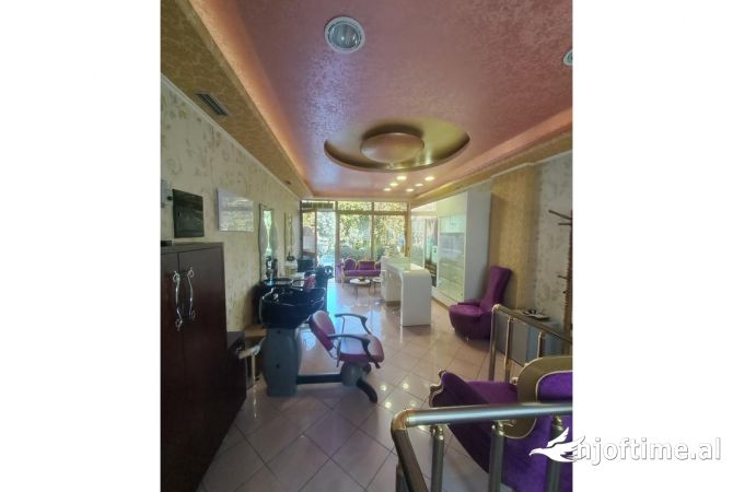 Ambient biznesi ne shitje 1+1 ne Tirane - 370,000 Euro