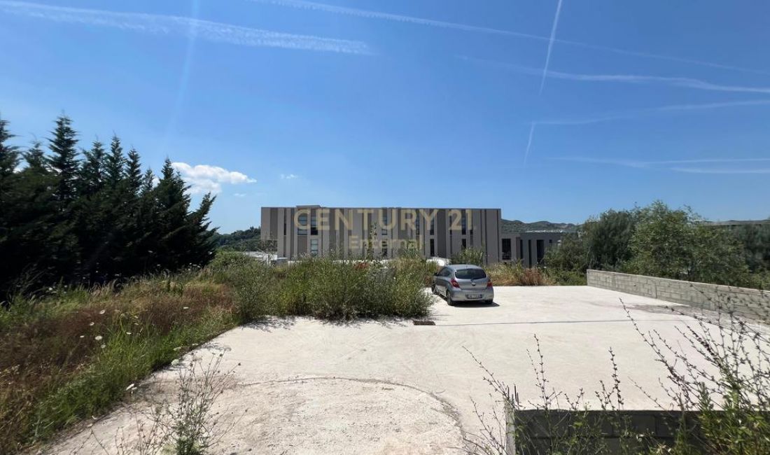 Toke 2000 m2 per qira prane TEG, Tirane6,000 Euro /Muaj