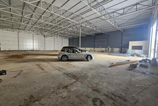 Business Property for Rent 1+1 in Tirana - 3,500 Euro