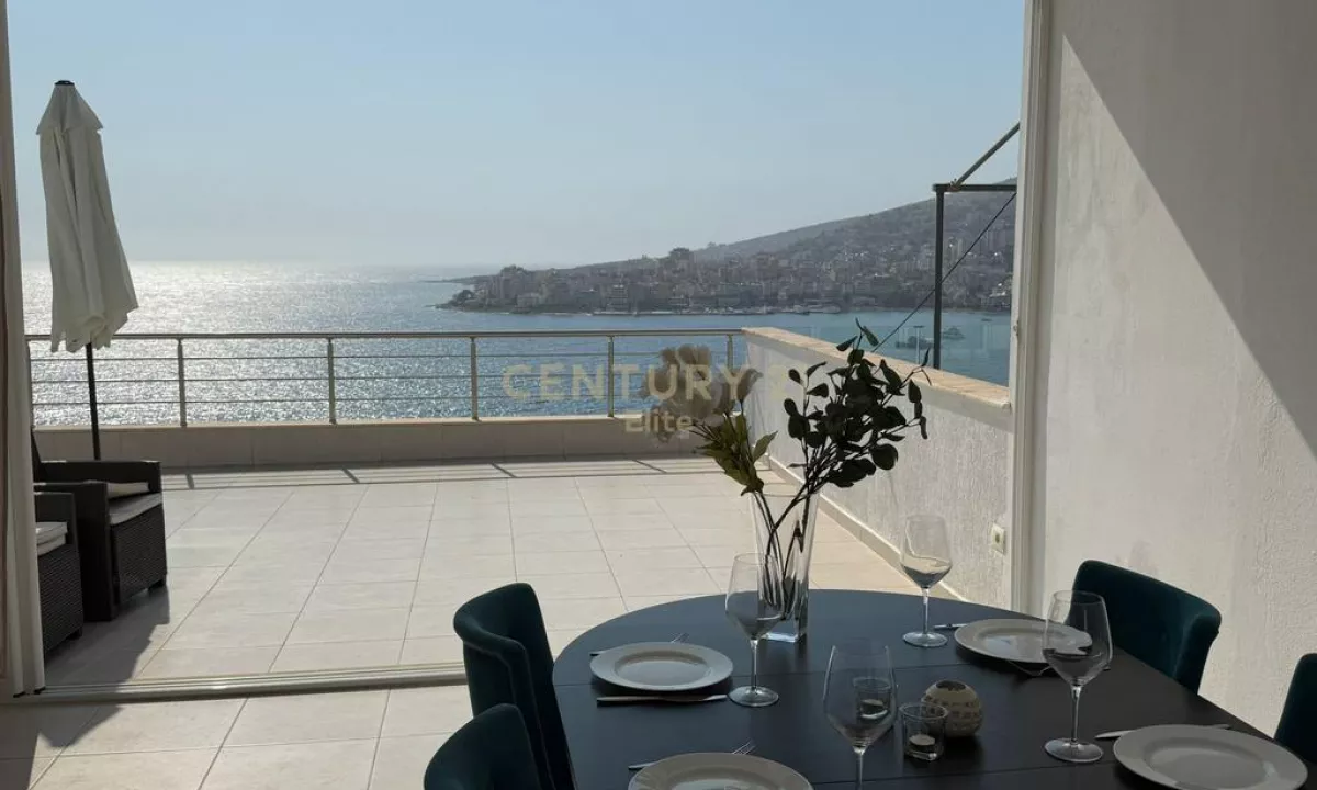 Shtepi ne shitje Penthose(kati i fundit panoramik) ne Sarande, 2+1, Mobilimi E mobiluar, Pagesa 335,000  Euro.