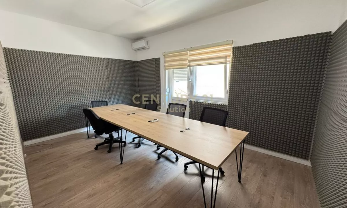 JEPET PER QIRA APARTAMENT 3+1 PER BIZNES PAS BARONESHES !850 Euro /Muaj
