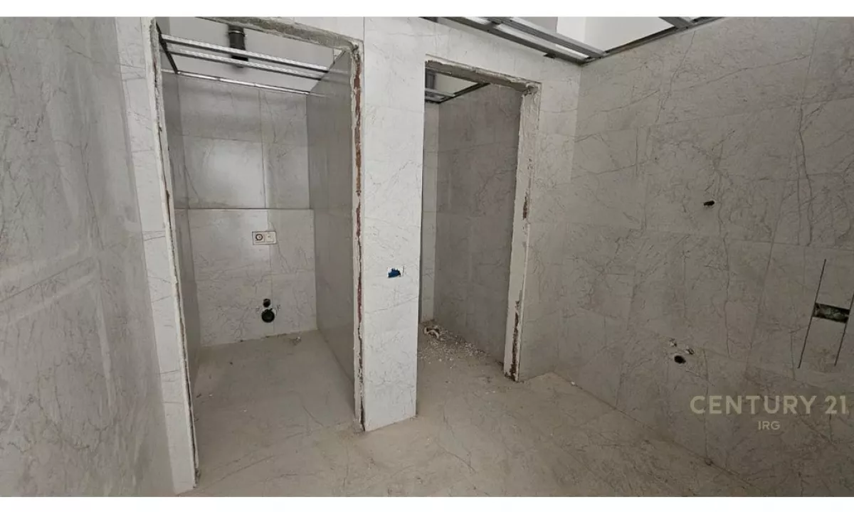 Ambient komercial ne Qender! 