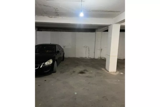 Business Property in Sale 4+1 in Tirana - 23,000 Euro