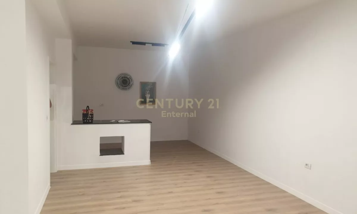 Zyre Me Qira ne Bllok