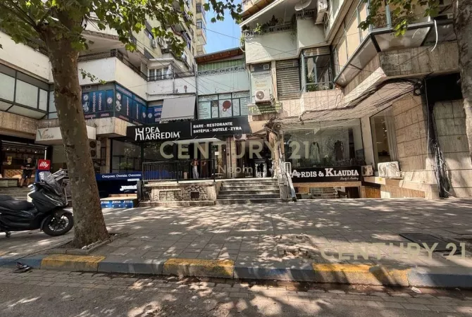 Business Property for Rent 1+1 in Tirana - 15,000 Euro