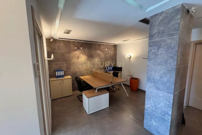 Business Property in Sale 1+1 in Tirana - 283,500 Euro