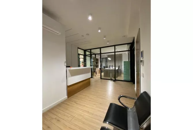 Business Property for Rent 3+1 in Tirana - 4,500 Euro