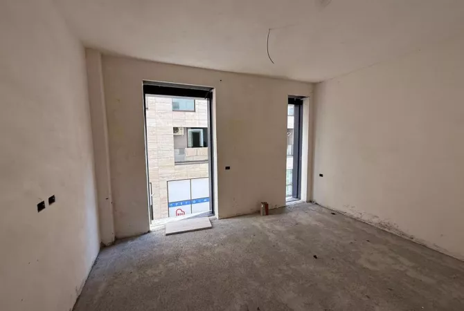 Shtepi ne shitje 2+1 ne Tirane - 265,000 Euro