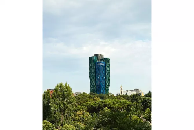 Business Property for Rent 1+1 in Tirana - 3,000 Euro