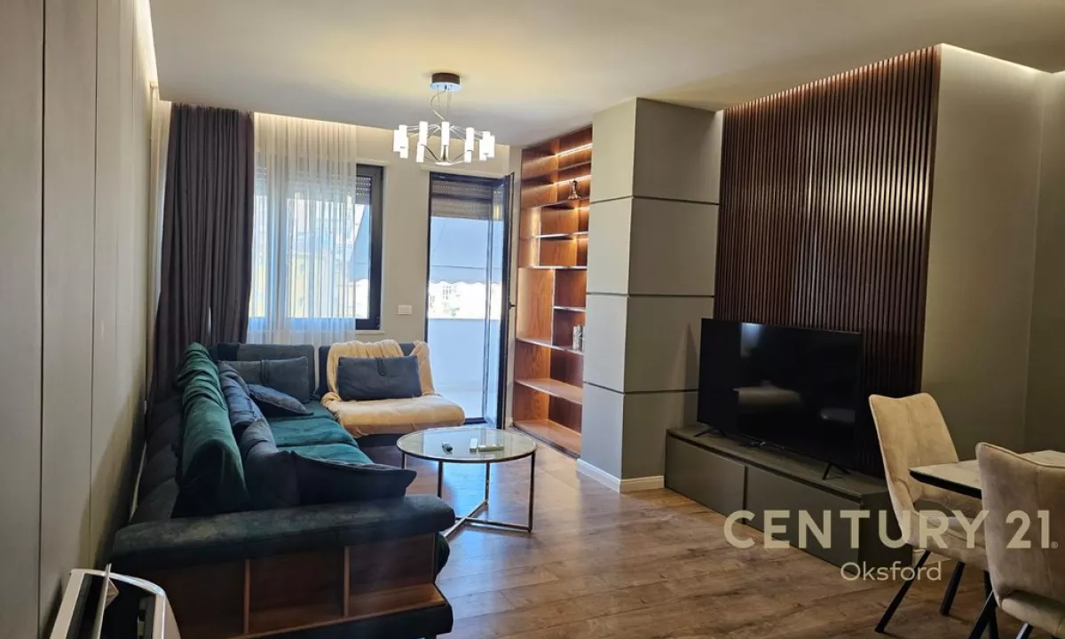 Shtepi ne shitje Apartament ne Tirane, 2+1, Mobilimi E mobiluar, Pagesa 281,000  Euro.