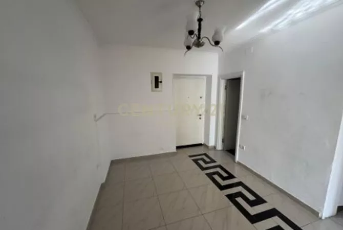 Business Property for Rent 1+1 in Tirana - 800 Euro