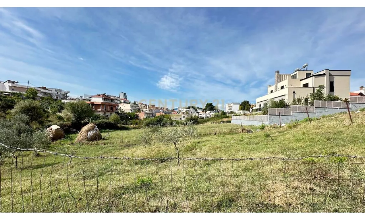 SHITET TRUALL NE SANATORIUM-SAUK!