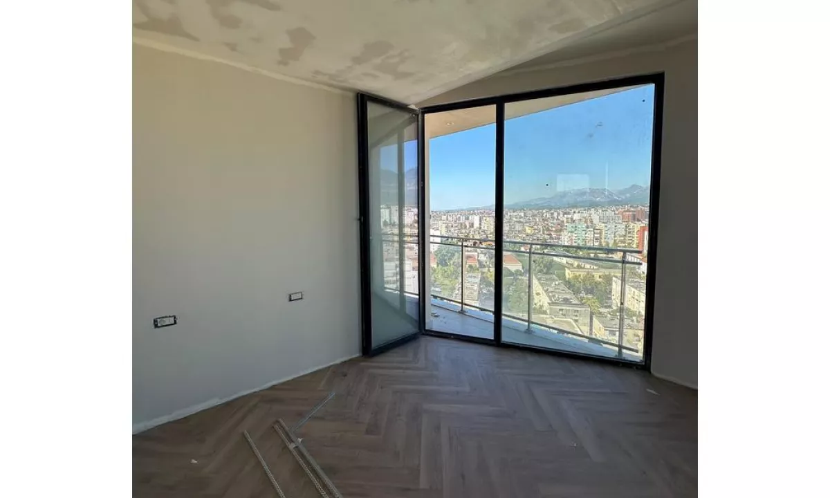 APARTAMENT 2+1+2 PER ZYRA ME QIRA TEK GOLDEN TOWER RESIDENCE ! 