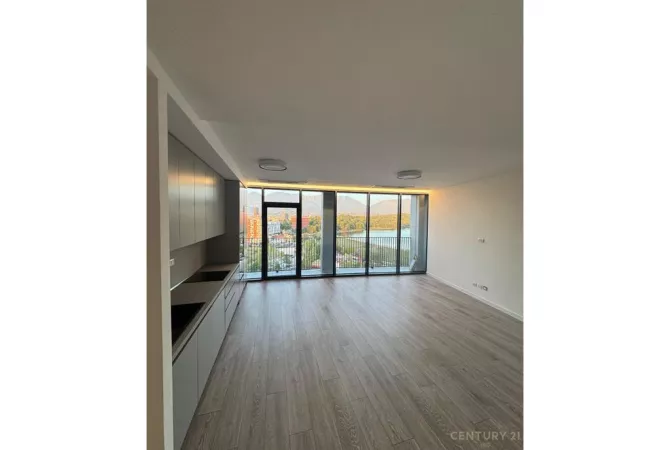 Business Property for Rent 1+1 in Tirana - 1,650 Euro