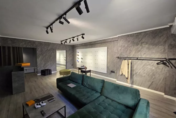 Business Property in Sale 1+1 in Tirana - 135,000 Euro