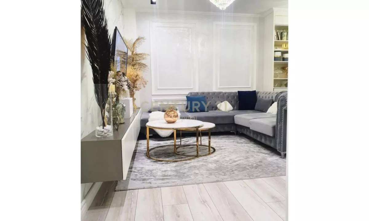 Shtepi ne shitje Apartament ne Tirane, 2+1, Mobilimi E mobiluar, Pagesa 195,000  Euro.