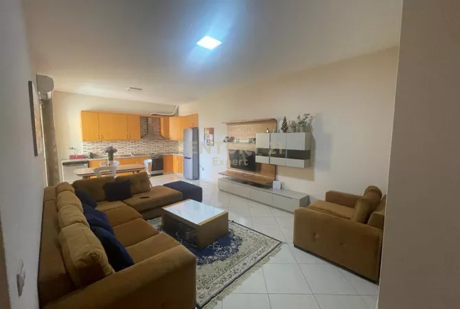 Shtepi ne shitje 2+1 ne Tirane - 260,000 Euro