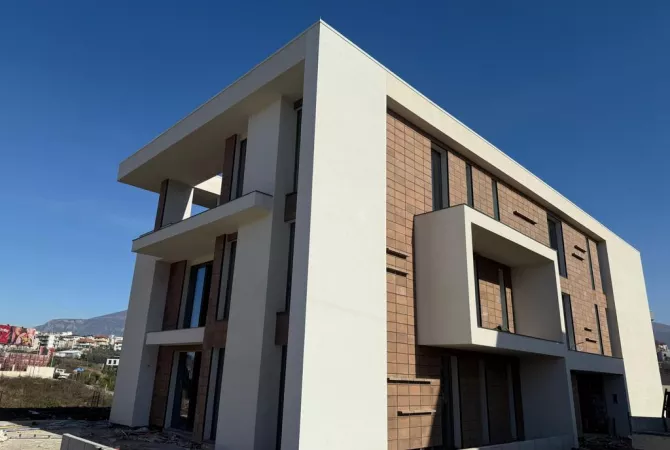 Shtepi ne shitje 2+1 ne Tirane - 294,000 Euro