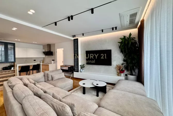 Shtepi ne shitje 2+1 ne Tirane - 520,000 Euro