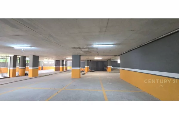 Shtepi ne shitje Apartament ne Tirane, 1+1, Mobilimi Bosh, pa mobiluar, Pagesa 85,000  Euro.