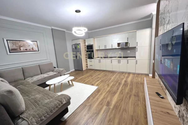 Shtepi ne shitje 2+1 ne Tirane - 143,000 Euro