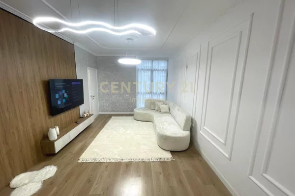 Shtepi ne shitje 2+1 ne Tirane - 173,000 Euro