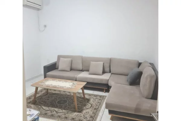 Shtepi ne shitje Apartament ne Tirane, 3+1, Mobilimi E mobiluar, Pagesa 180,000  Euro.