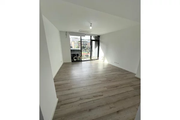 Business Property for Rent 3+1 in Tirana - 1,200 Euro