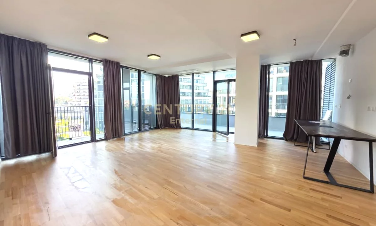 Zyre me qira ne Lake View Residence