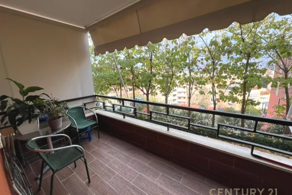 Shtepi ne shitje Apartament ne Tirane, 2+1, Mobilimi E mobiluar, Pagesa 220,000  Euro.