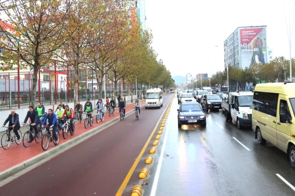 Business Property in Sale 1+1 in Tirana - 506,000 Euro