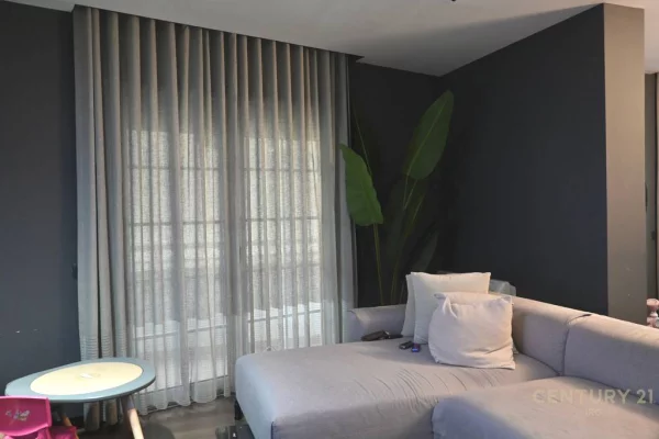 Shtepi ne shitje Apartament ne Tirane, 2+1, Mobilimi E mobiluar, Pagesa 450,000  Euro.