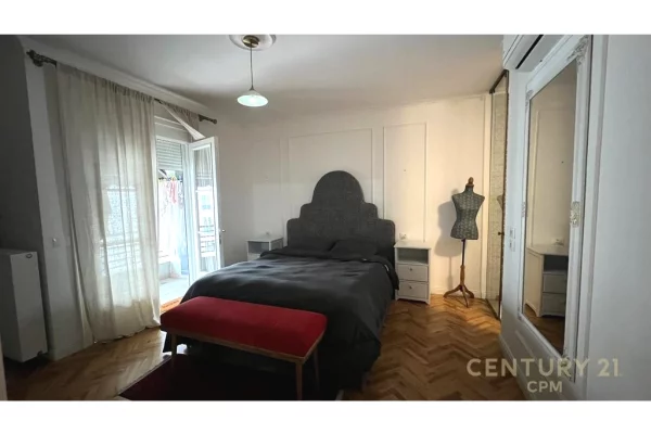 Shtepi ne shitje Apartament ne Tirane, 2+1, Mobilimi E mobiluar, Pagesa 255,000  Euro.