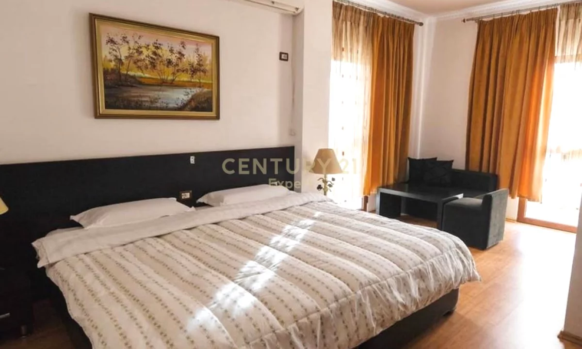 JAPIM HOTEL PER QIRA NE DON BOSKO