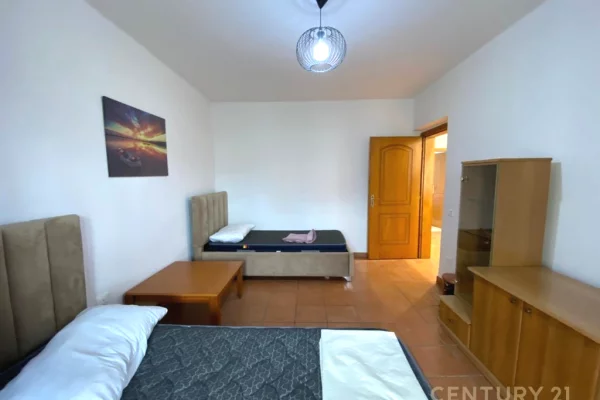 Shtepi me qera Apartament ne Tirane, 2+1, Mobilimi E mobiluar, Pagesa 600  Euro.