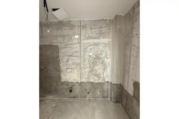 Appartamento in vendita a Tirana 3+1, Vuoto