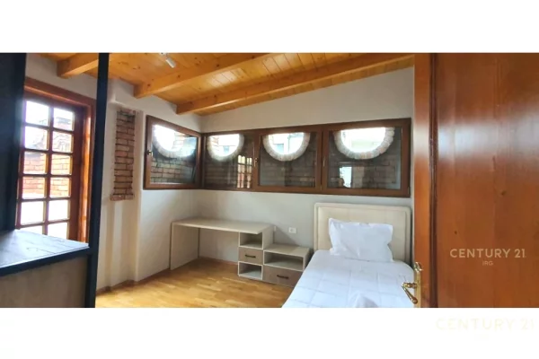 Appartamento in vendita a Tirana 3+1, Vuoto