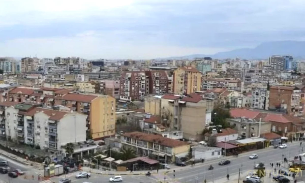 Appartamento in vendita a Tirana 1+1, Vuoto