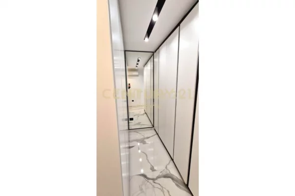 Shtepi me qera Apartament ne Tirane, 2+1, Mobilimi E mobiluar, Pagesa 1,200  Euro.