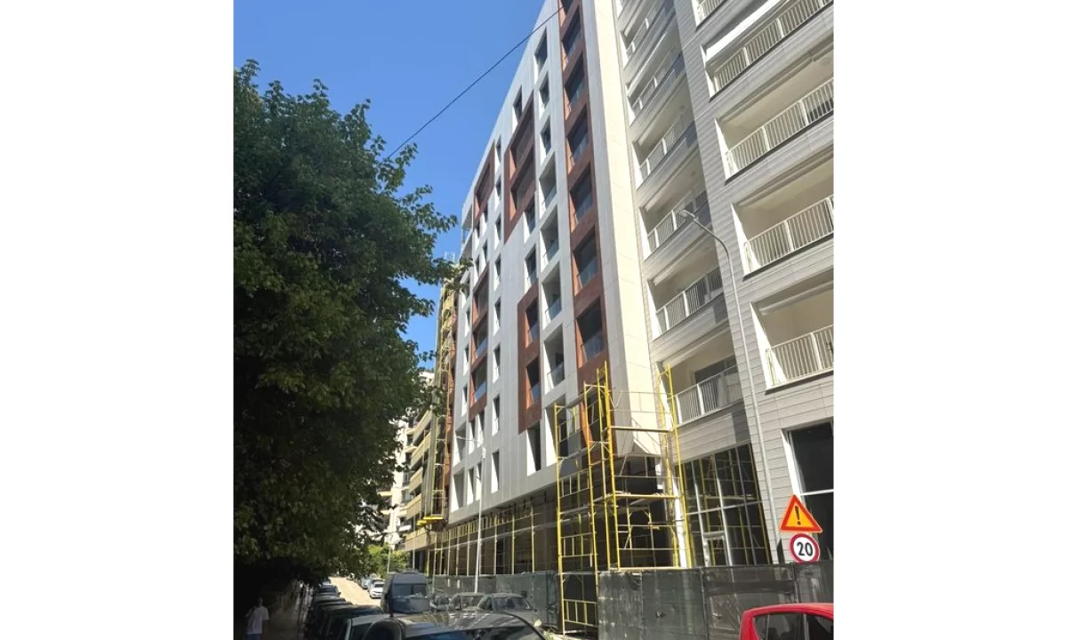 Appartamento in vendita a Tirana 2+1, Vuoto