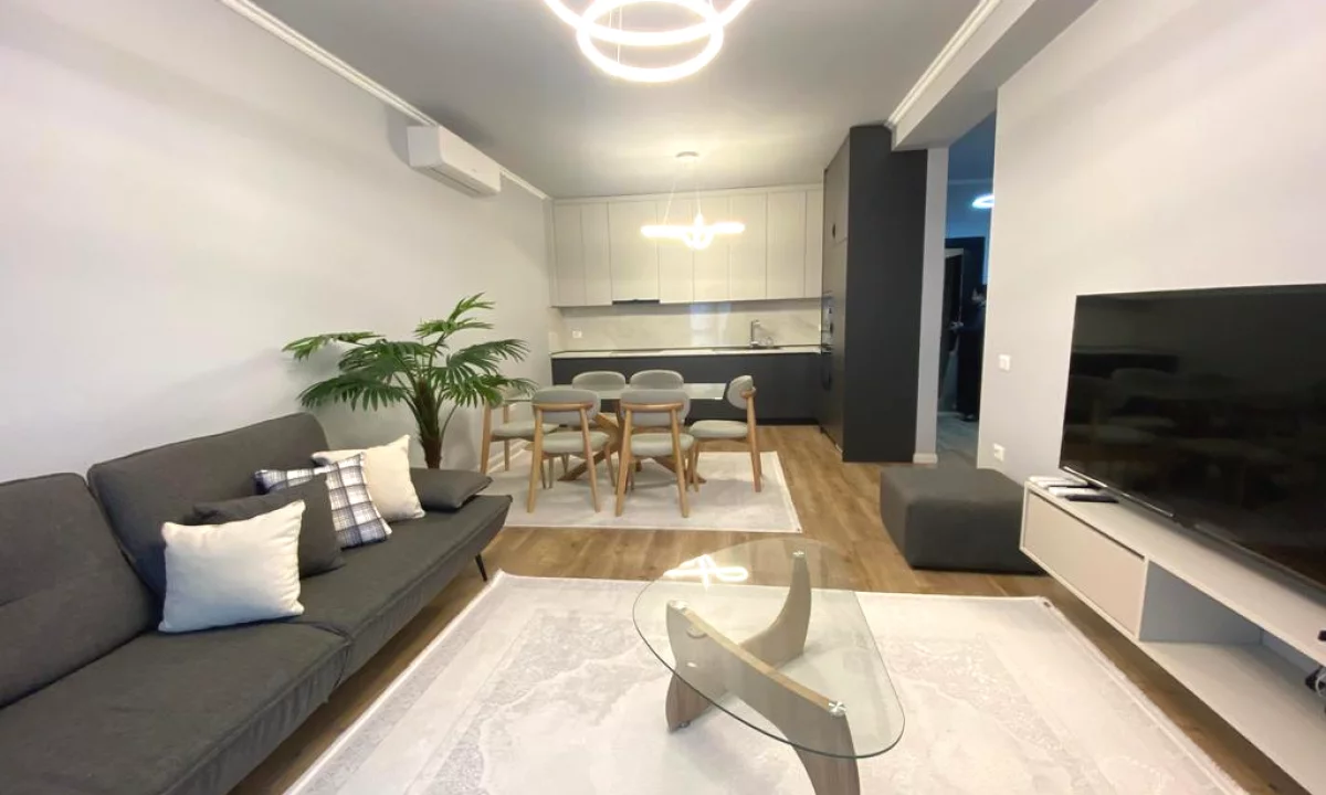 Shtepi me qera Apartament ne Tirane, 2+1, Mobilimi E mobiluar, Pagesa 1,500  Euro.
